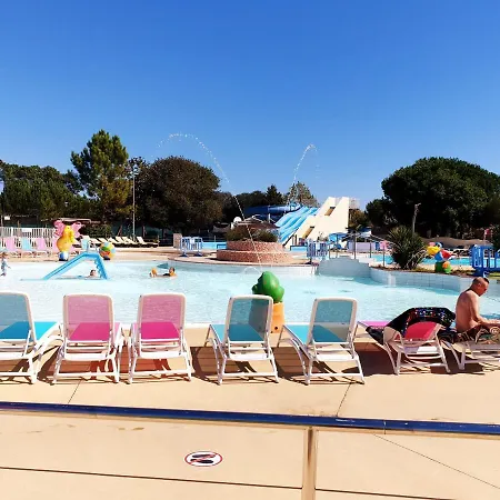 Campingplads Joli Mobil N°11, 4ch Confort Et Spacieux *