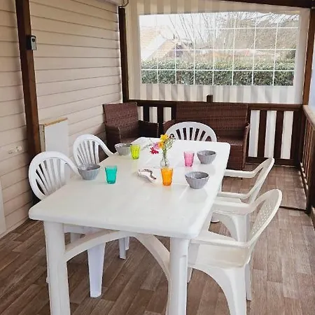 Campingplads Joli Mobil N°11, 4ch Confort Et Spacieux *